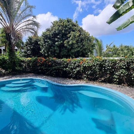 Villa Helena B&B Сент-Мери Екстериор снимка