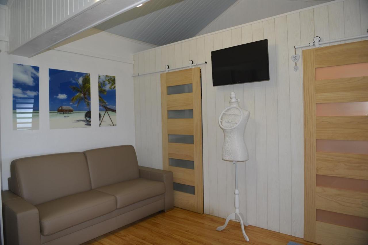 Villa Helena B&B Сент-Мери Екстериор снимка